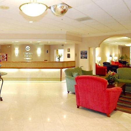 Clarion Hotel Fort Myers Esterno foto